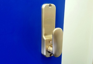 BL2701 Cu ECP - Antimicrobial copper alloy keypad with internal inside handle, built-in key override and tubular latch