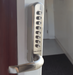 BL6001 - Narrow stile, heavy duty keypad with double button pressing functionality, tubular latch & free passage mode